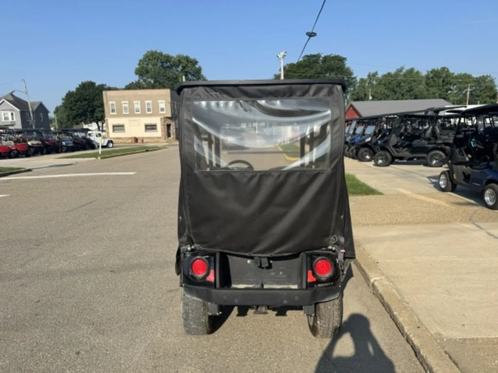 2023 E-Z-GO Liberty ELiTE Lithium photo 3