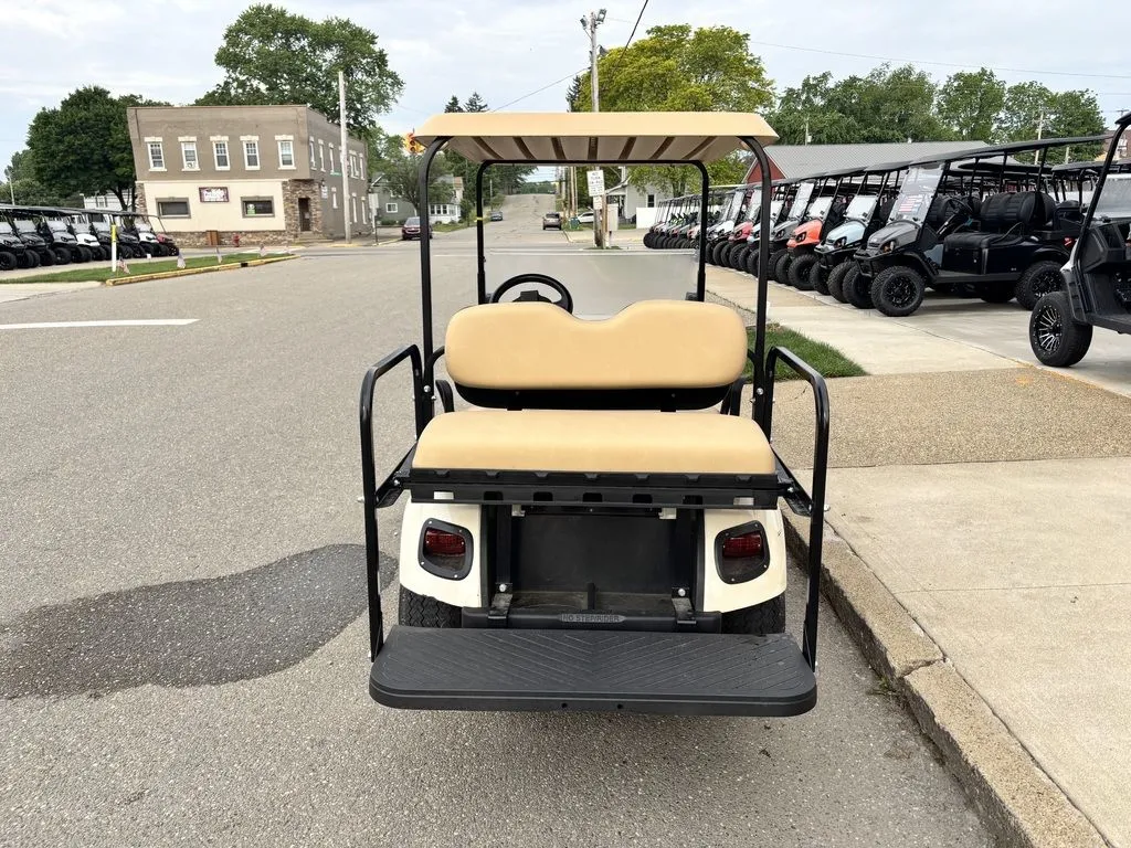 2020 E-Z-GO TXT photo 2