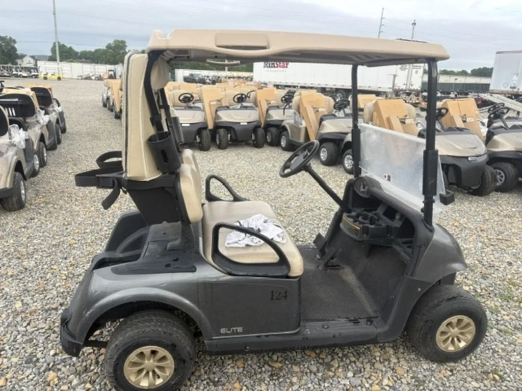2021 E-Z-GO RXV ELiTE Lithium photo 4