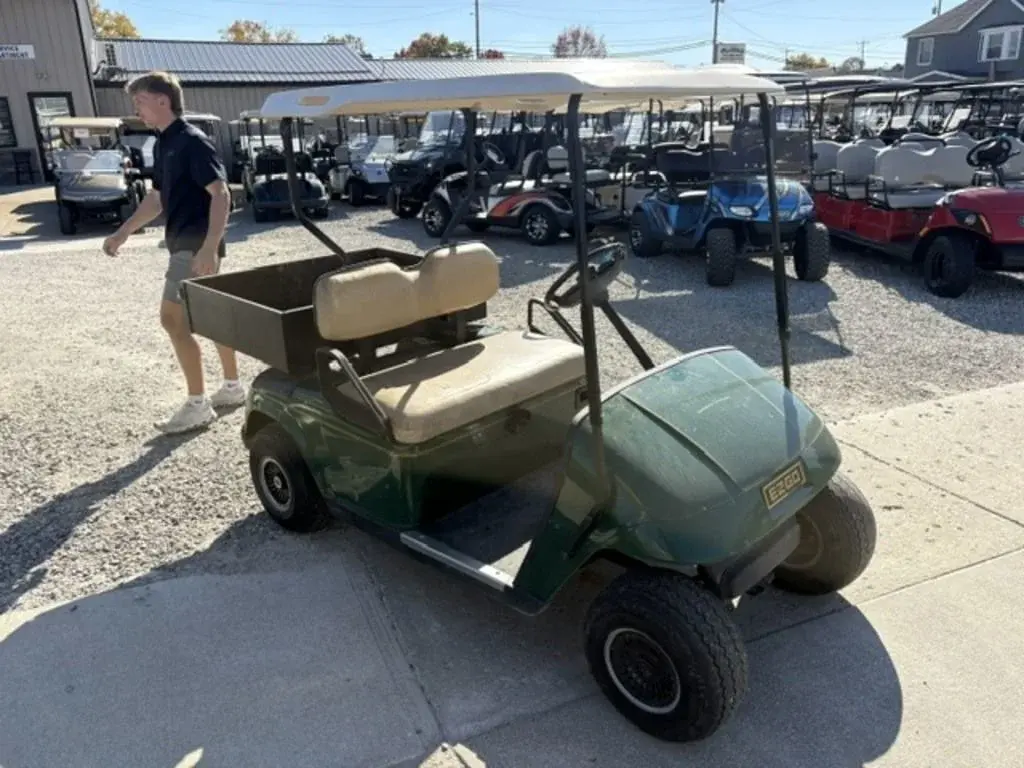 1997 E-Z-GO TXT photo 4
