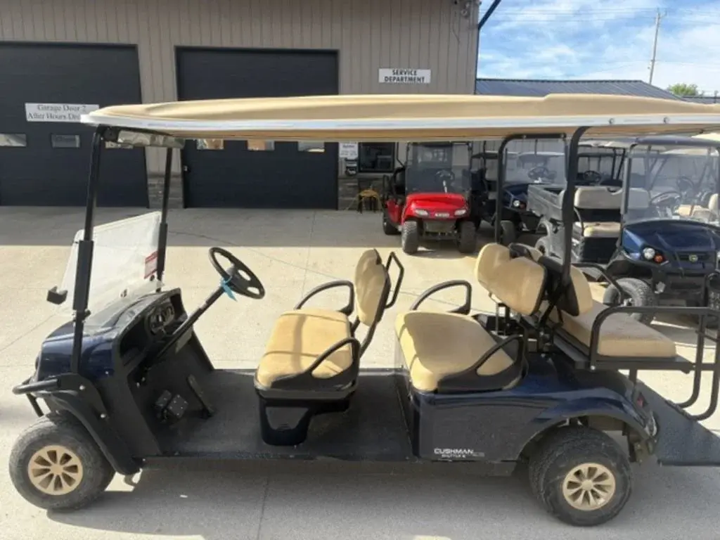 2021 Cushman Shuttle 6 photo 2