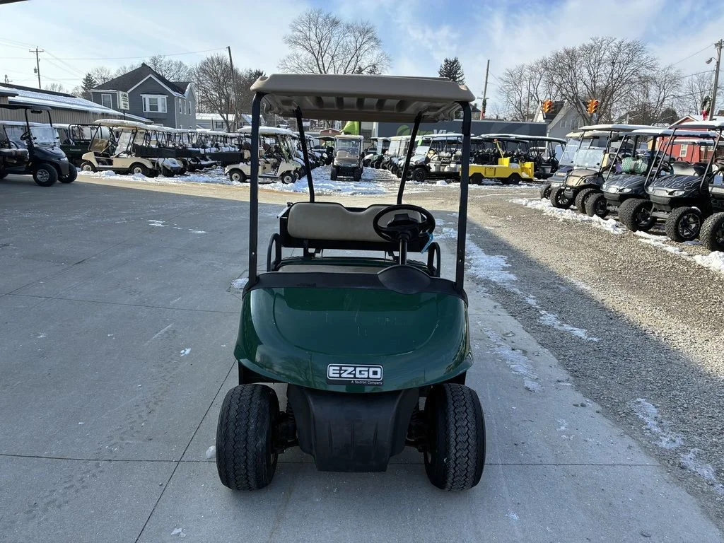 2011 E-Z-GO RXV photo 2