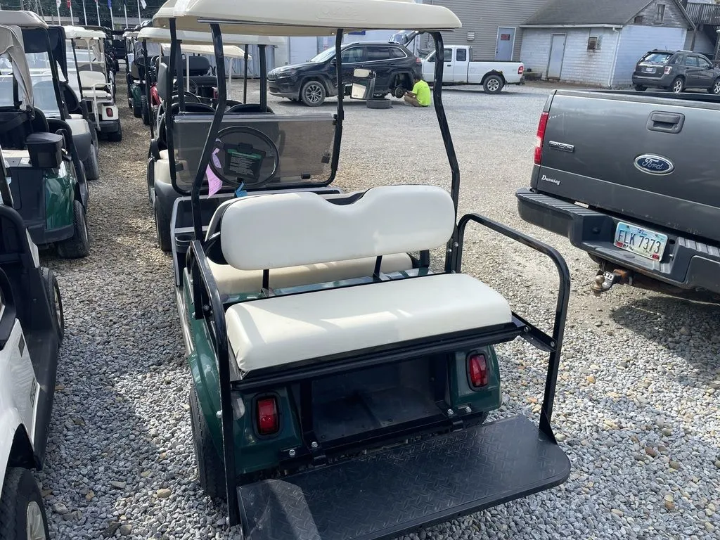 2007 Club Car DS photo 2