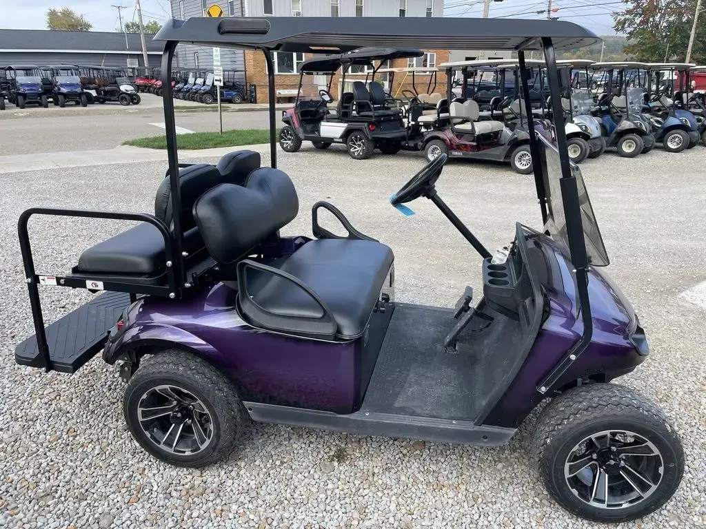 2021 E-Z-GO TXT photo 3