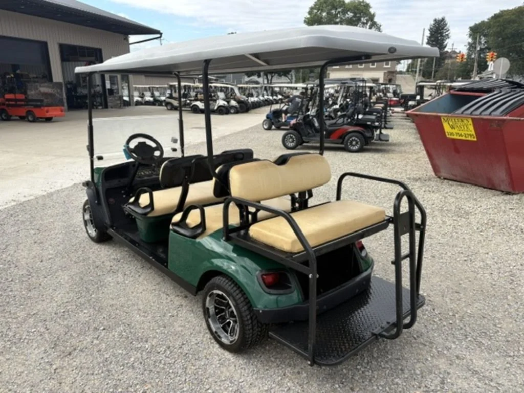 2017 Cushman Shuttle 4 photo 3