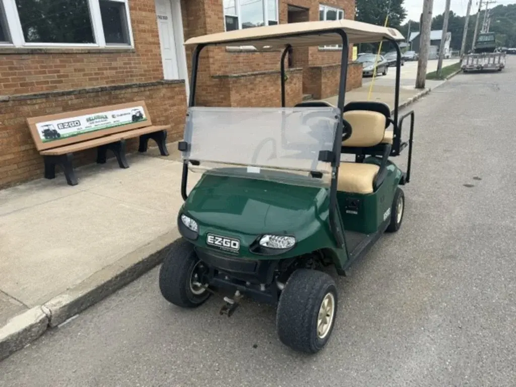 2018 E-Z-GO TXT photo 1