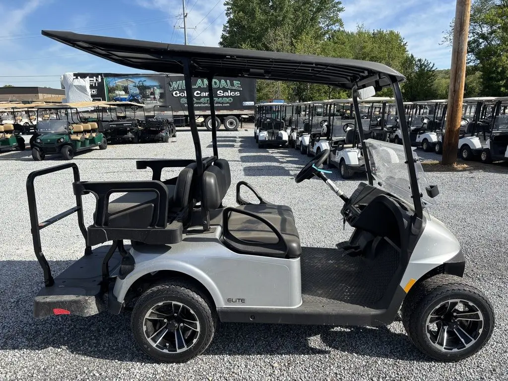 2026 E-Z-GO RXV ELiTE Lithium photo 3
