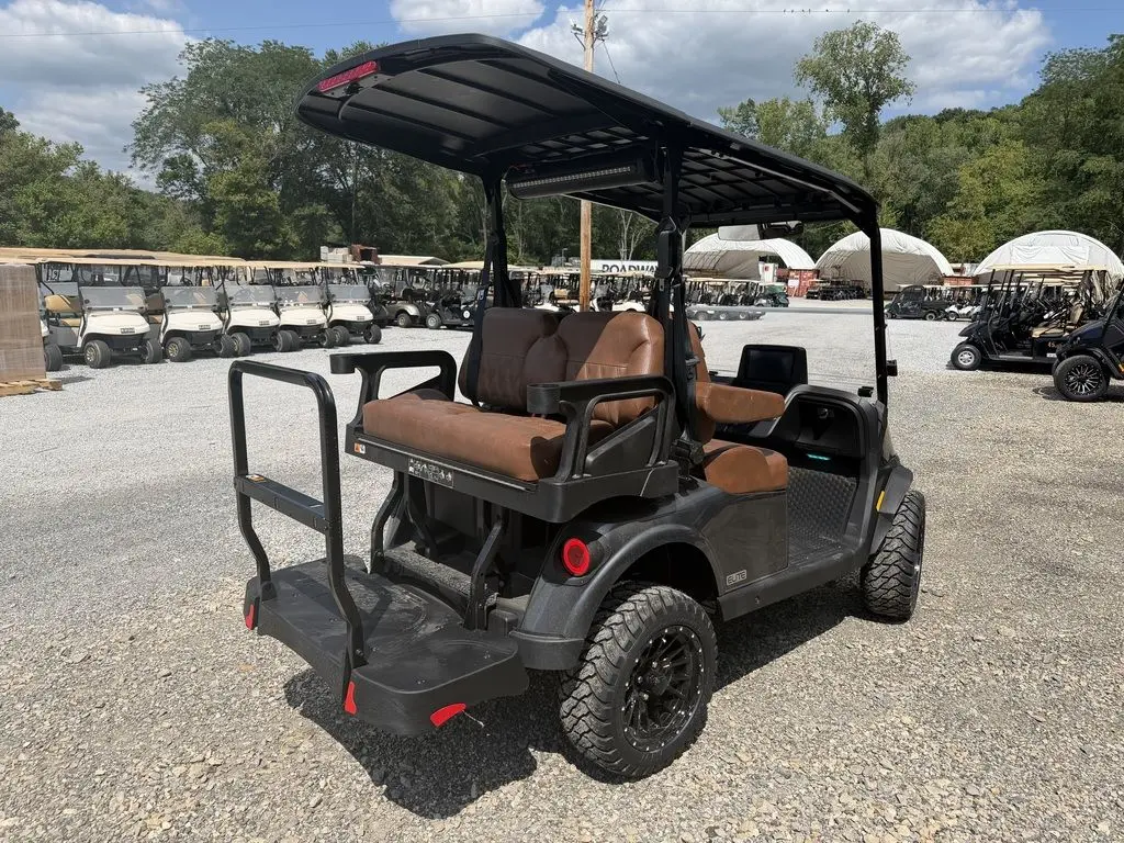 2026 E-Z-GO RXV ELiTE Lithium photo 3