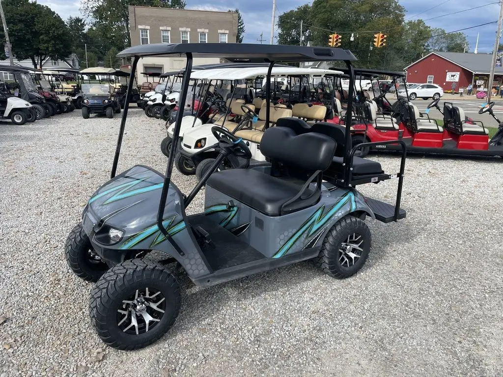 2021 E-Z-GO TXT photo 1