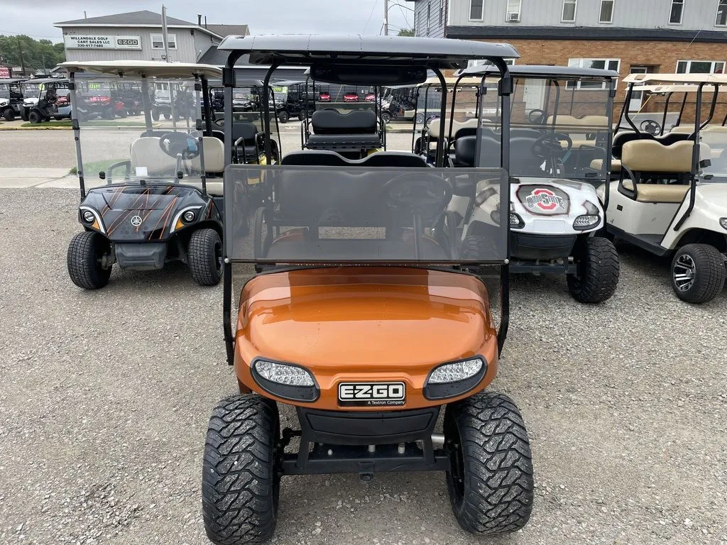 2020 E-Z-GO TXT photo 4