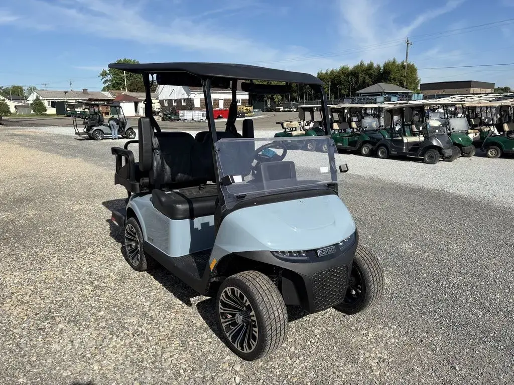 2026 E-Z-GO RXV ELiTE Lithium photo 1