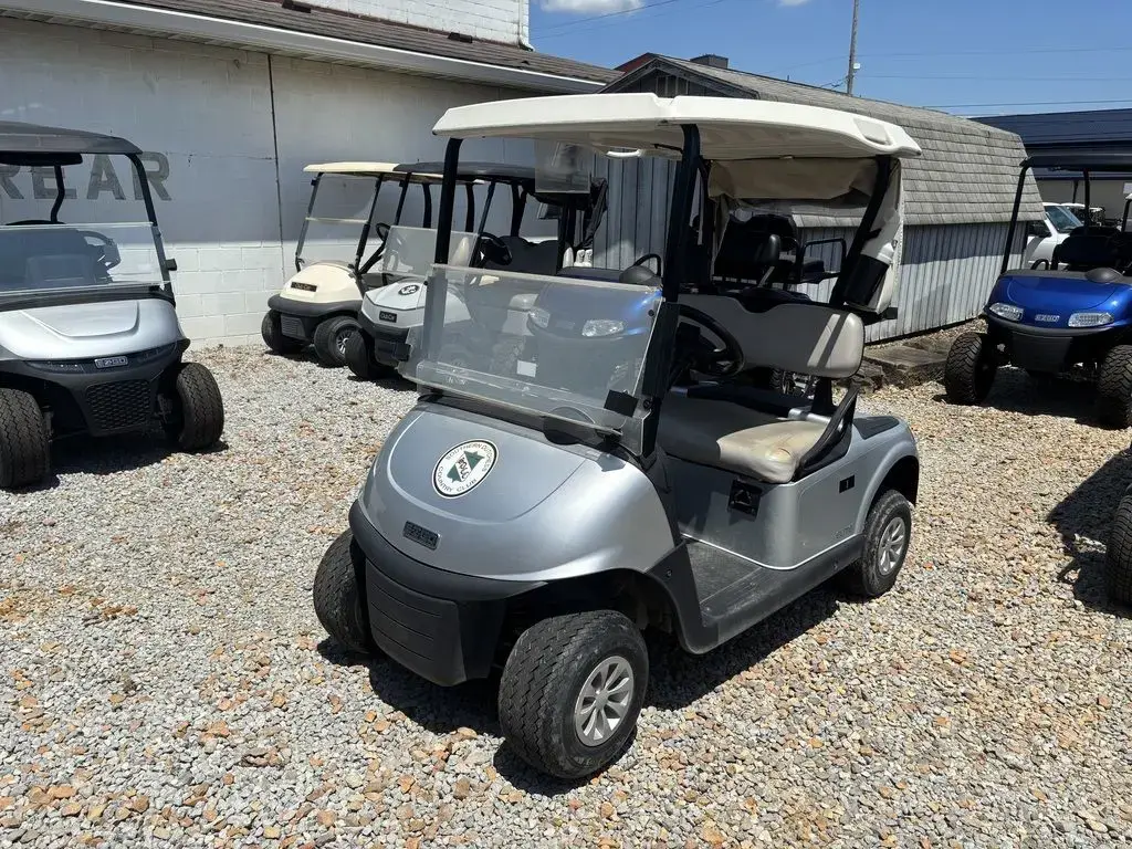 2021 E-Z-GO RXV ELiTE Lithium photo 1
