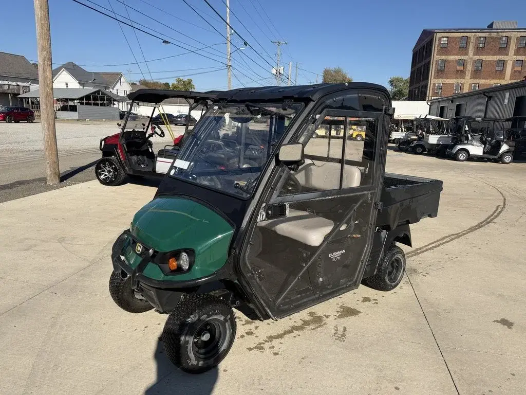 2024 Cushman Hauler PRO photo 1