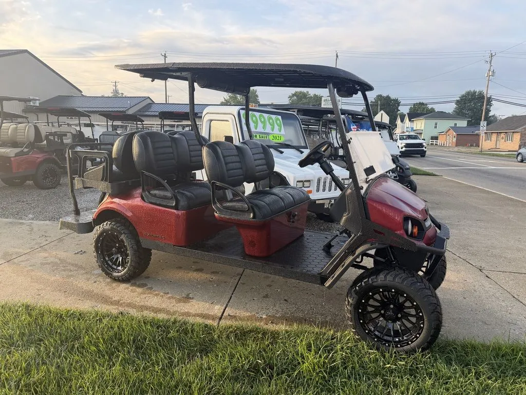 2026 E-Z-GO Express photo 2