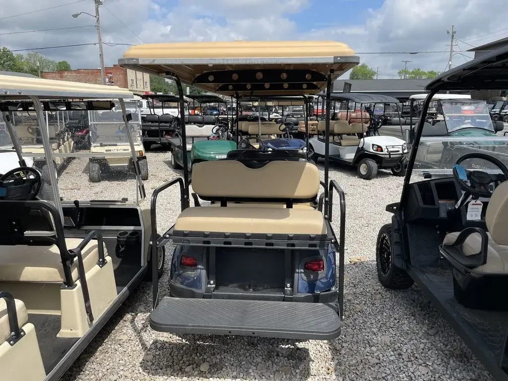 2019 Cushman Shuttle 8 photo 4
