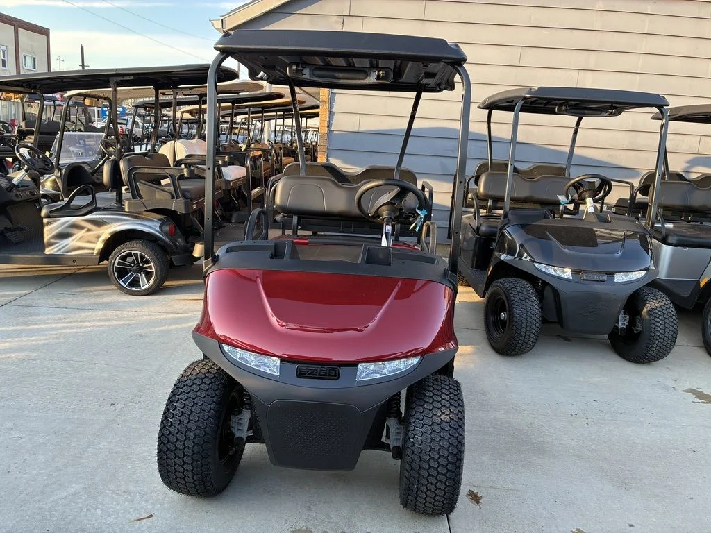 2026 E-Z-GO Valor 48V Electric photo 2
