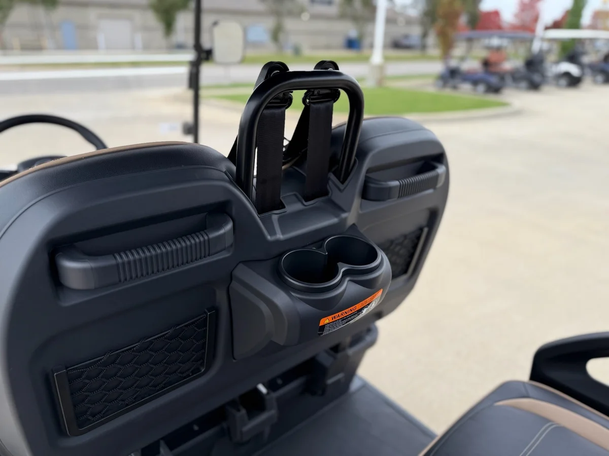 2026 Epic Carts E40FX photo 10