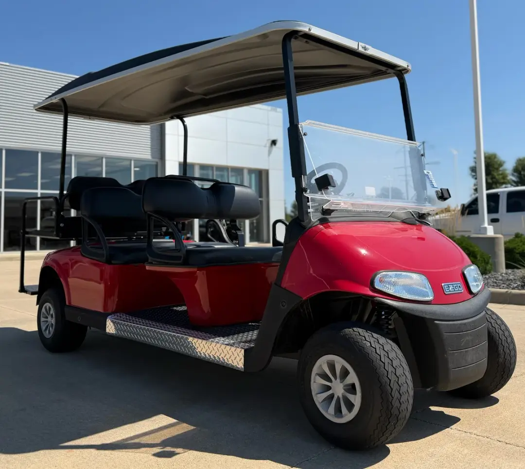 2020 E-Z-GO RXV photo 1
