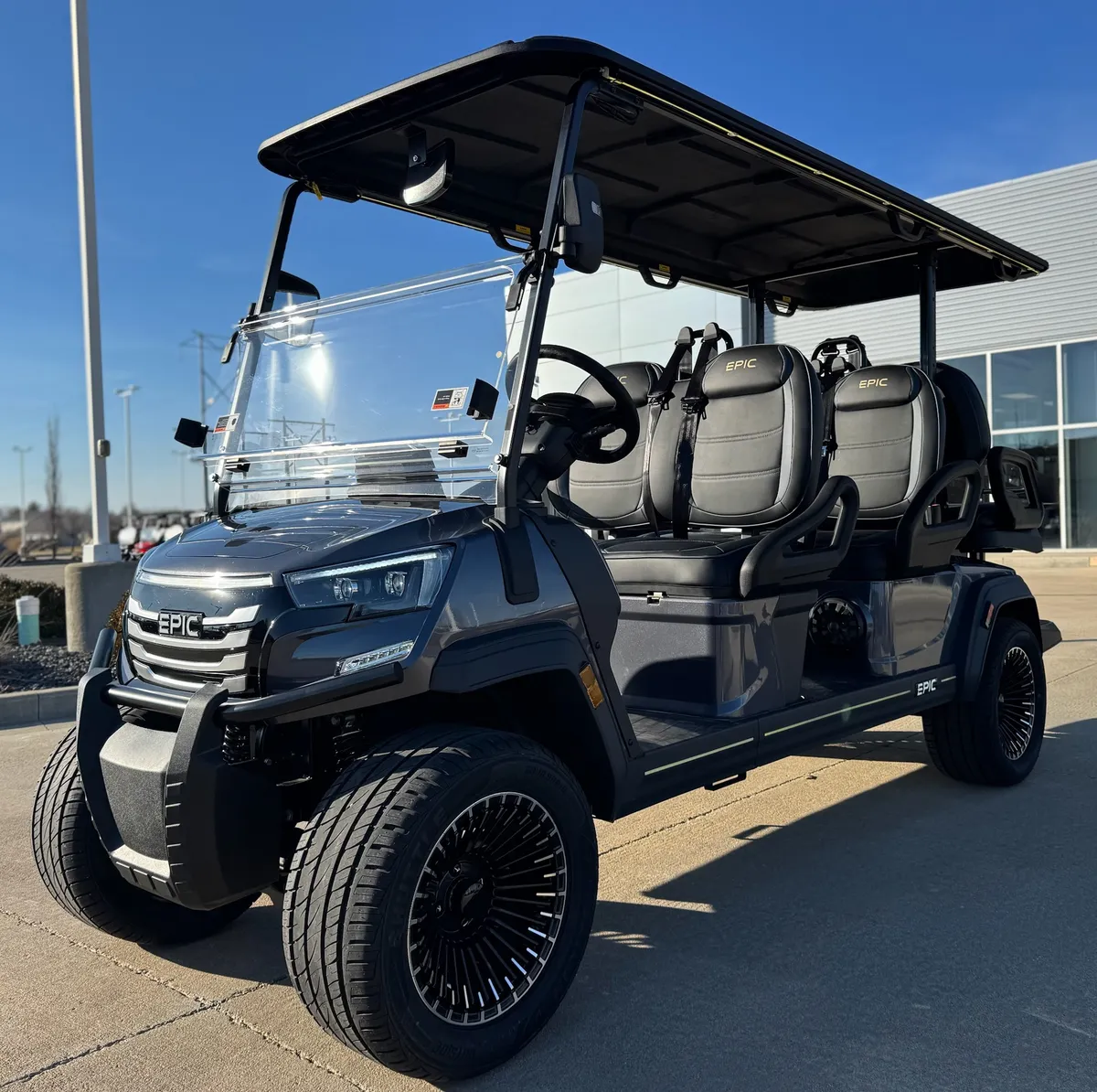 2026 Epic Carts E60FX photo 2