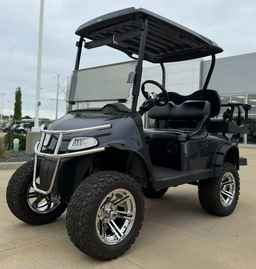 2014 E-Z-GO Freedom photo 2