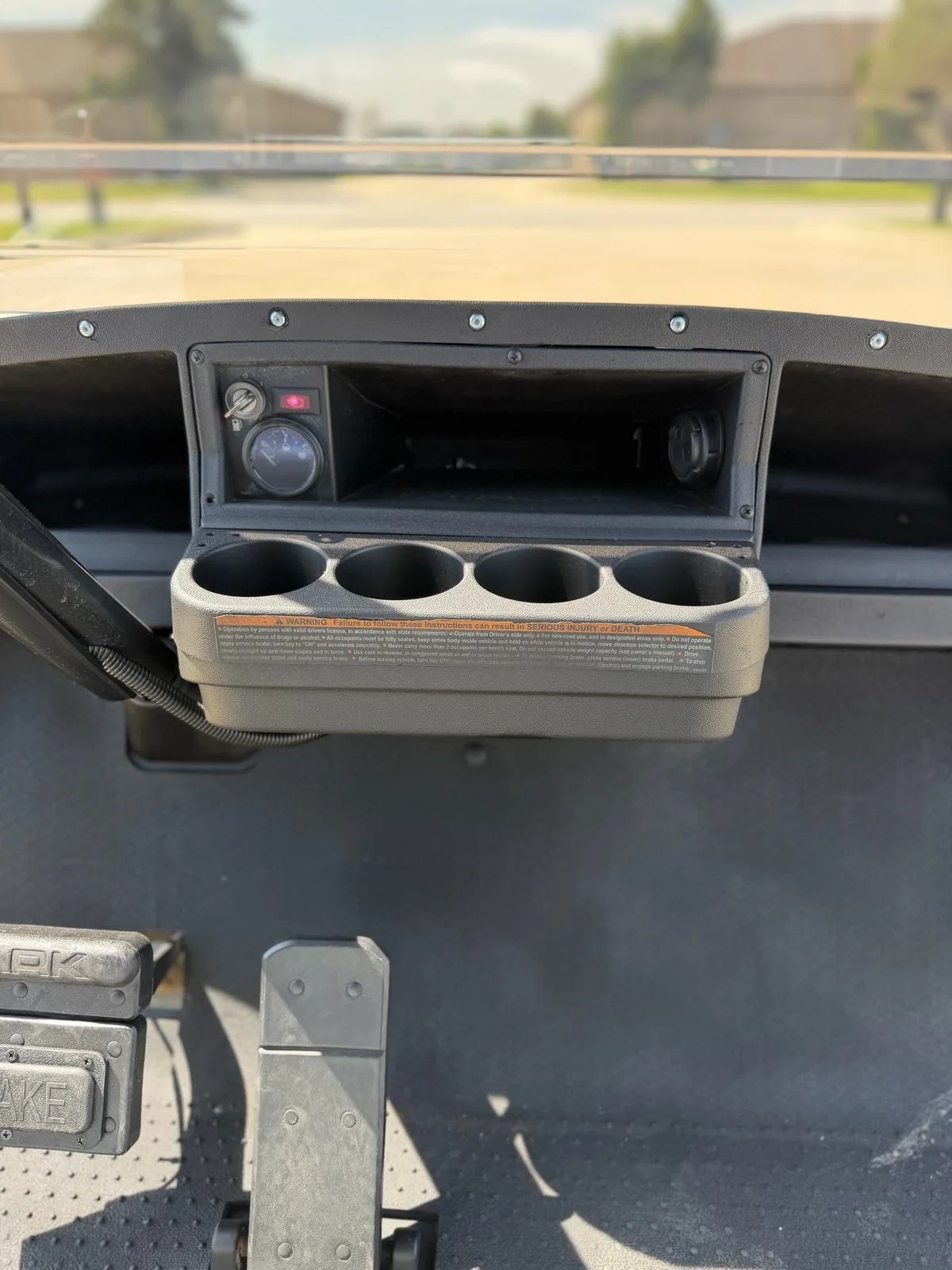 2021 E-Z-GO Valor photo 11
