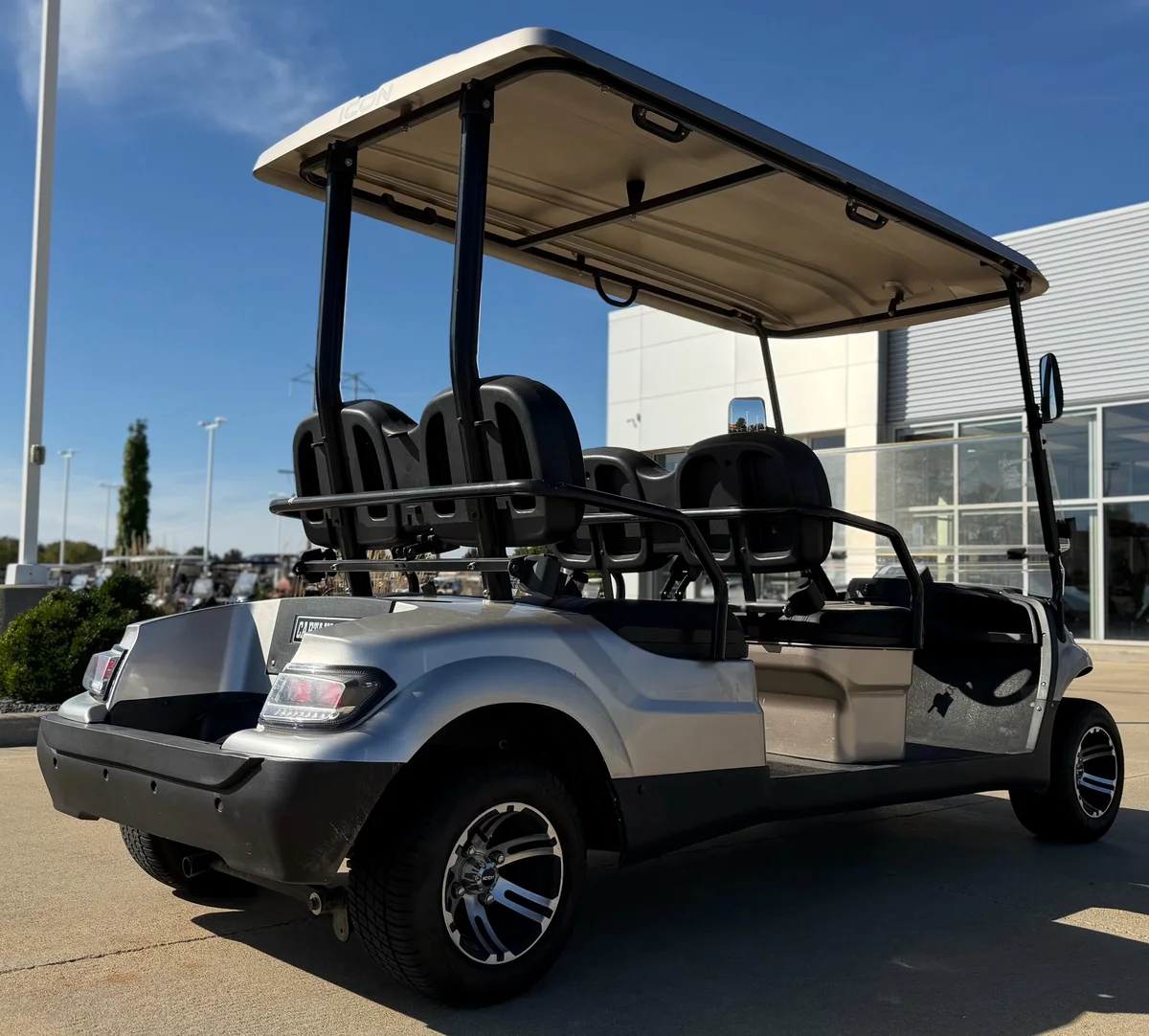 2023 ICON I40F photo 7