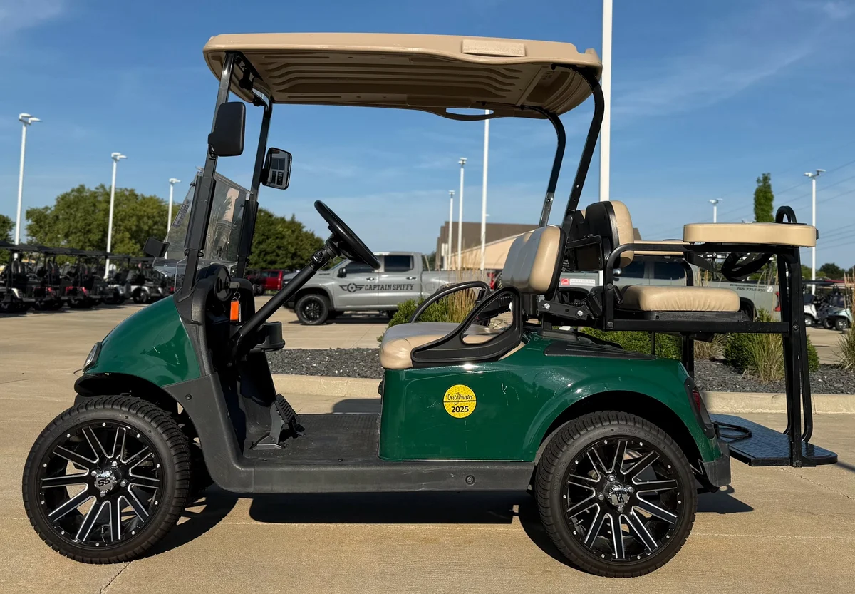 2019 E-Z-GO Freedom photo 9