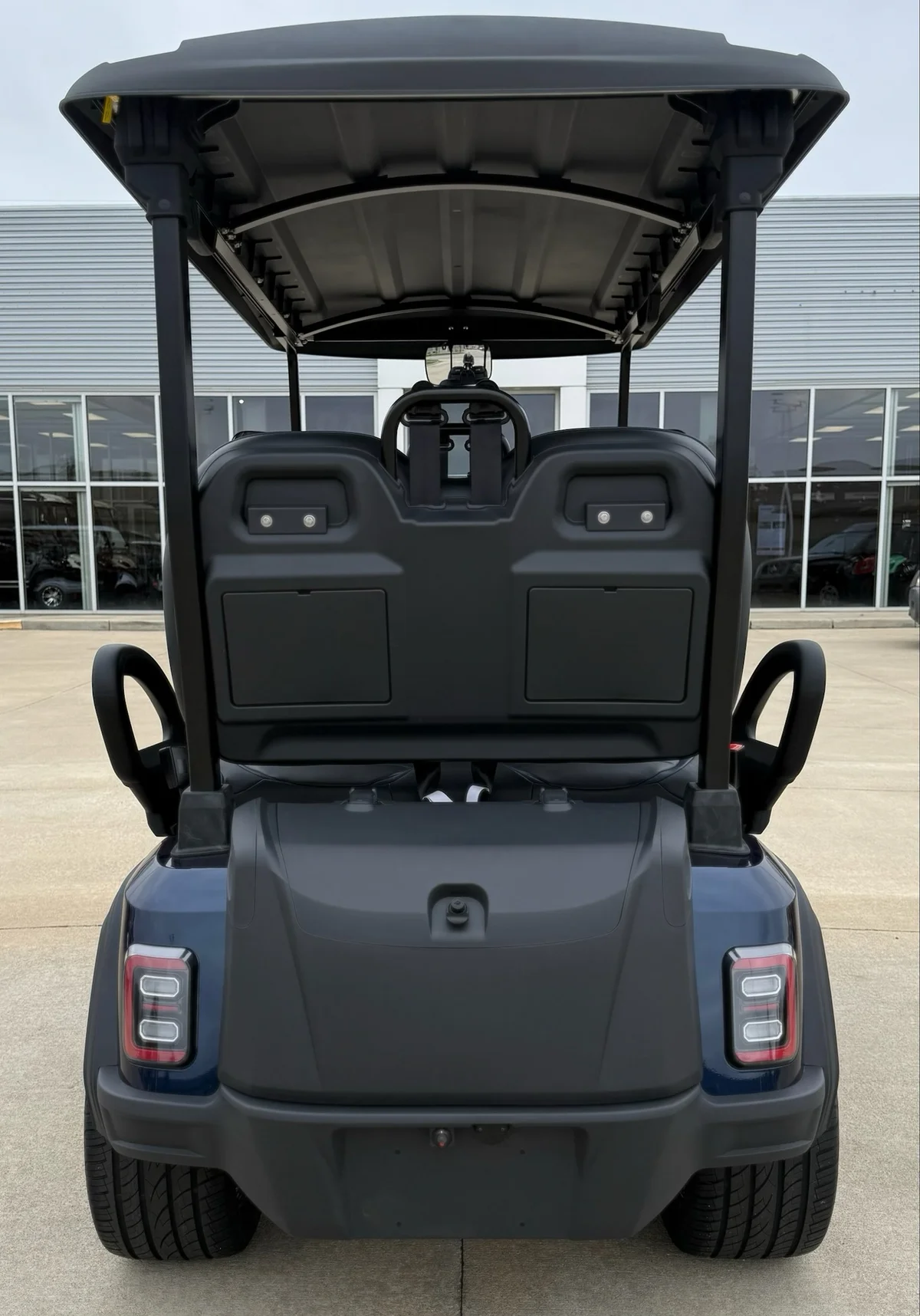 2026 Epic Carts E40FX photo 8