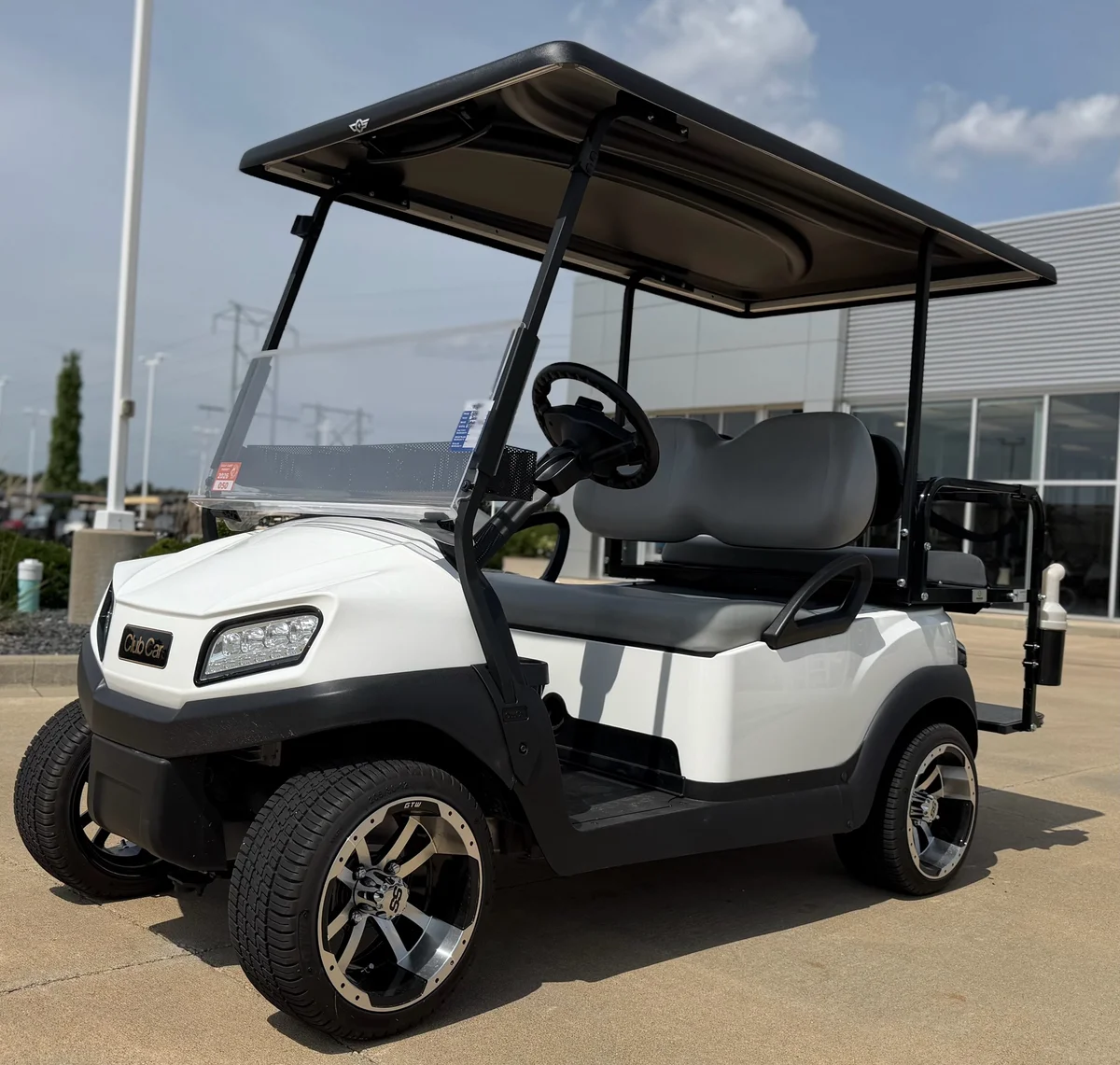 2020 Club Car Tempo Lithium-Ion photo 2