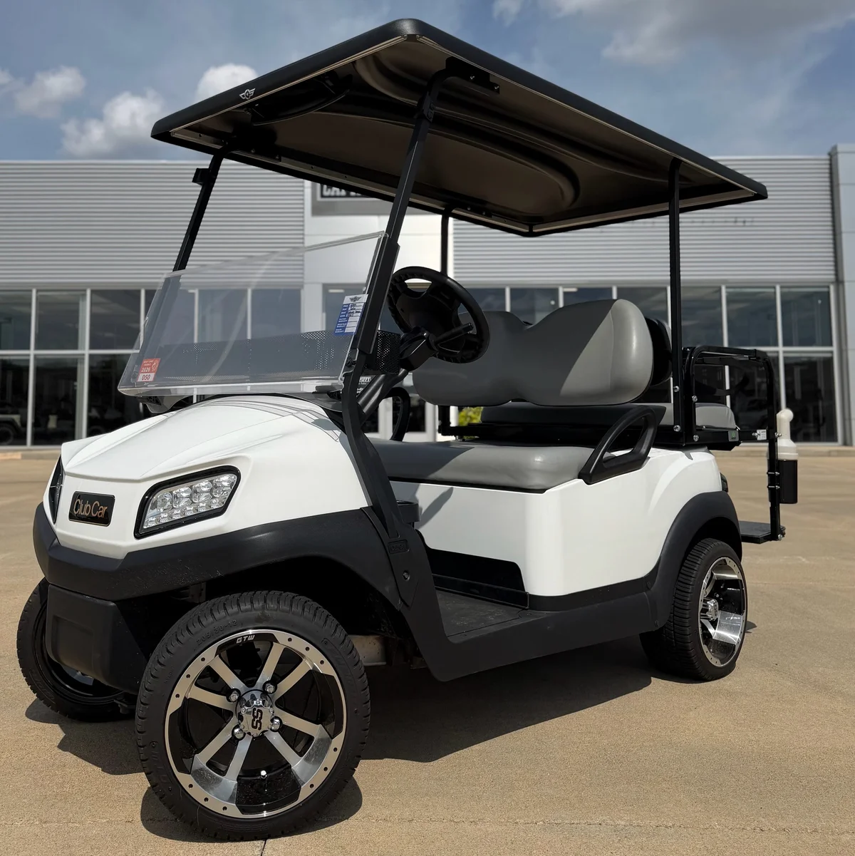 2020 Club Car Tempo Lithium-Ion photo 4