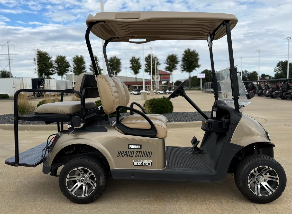 2018 E-Z-GO Freedom photo 8