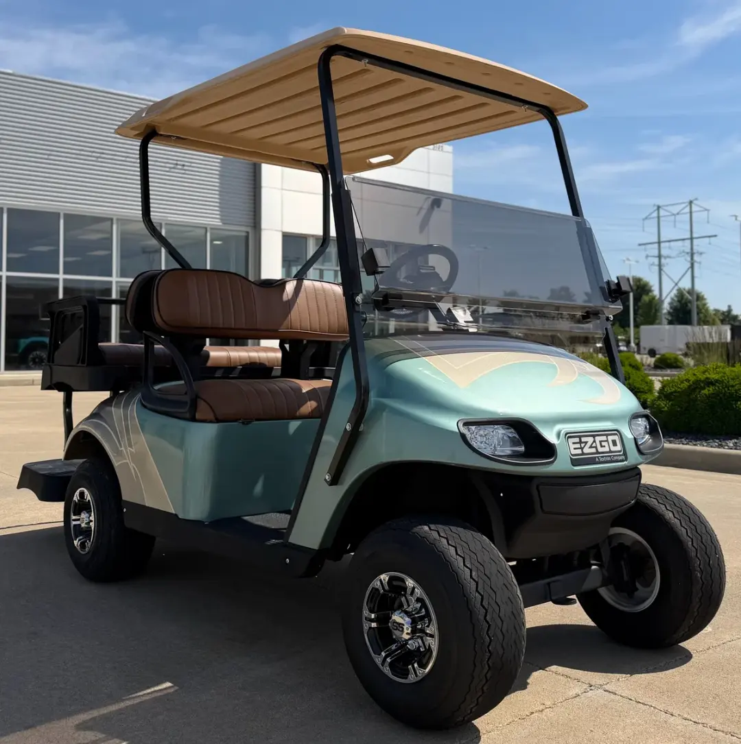 2021 E-Z-GO Valor EX1 Gas photo 1