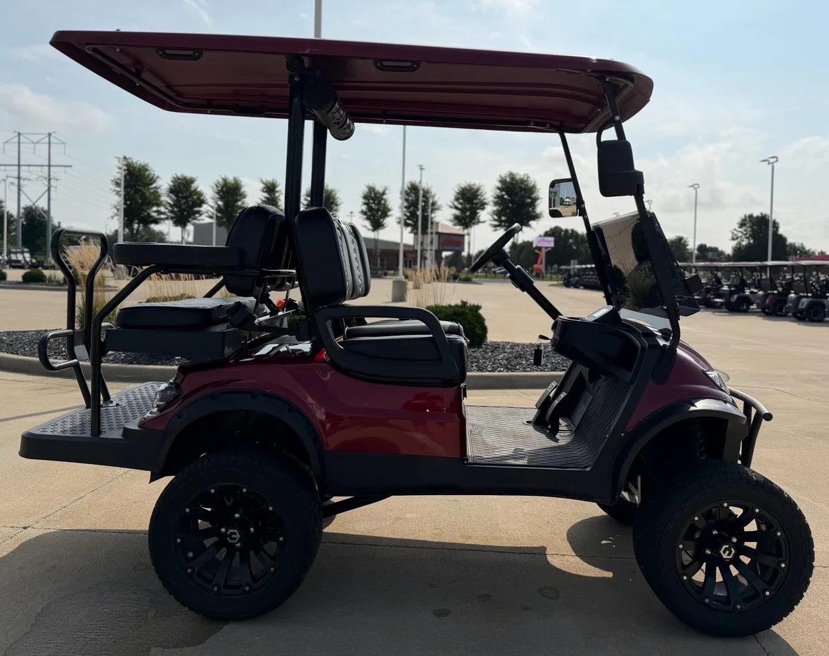 2023 ICON I40L photo 8
