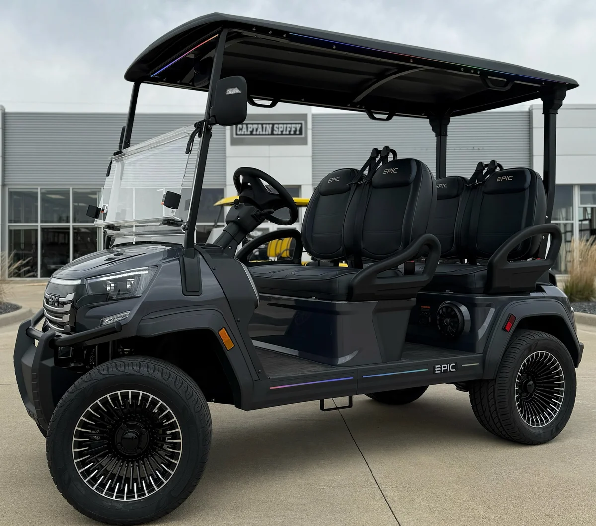 2026 Epic Carts E40FX photo 4