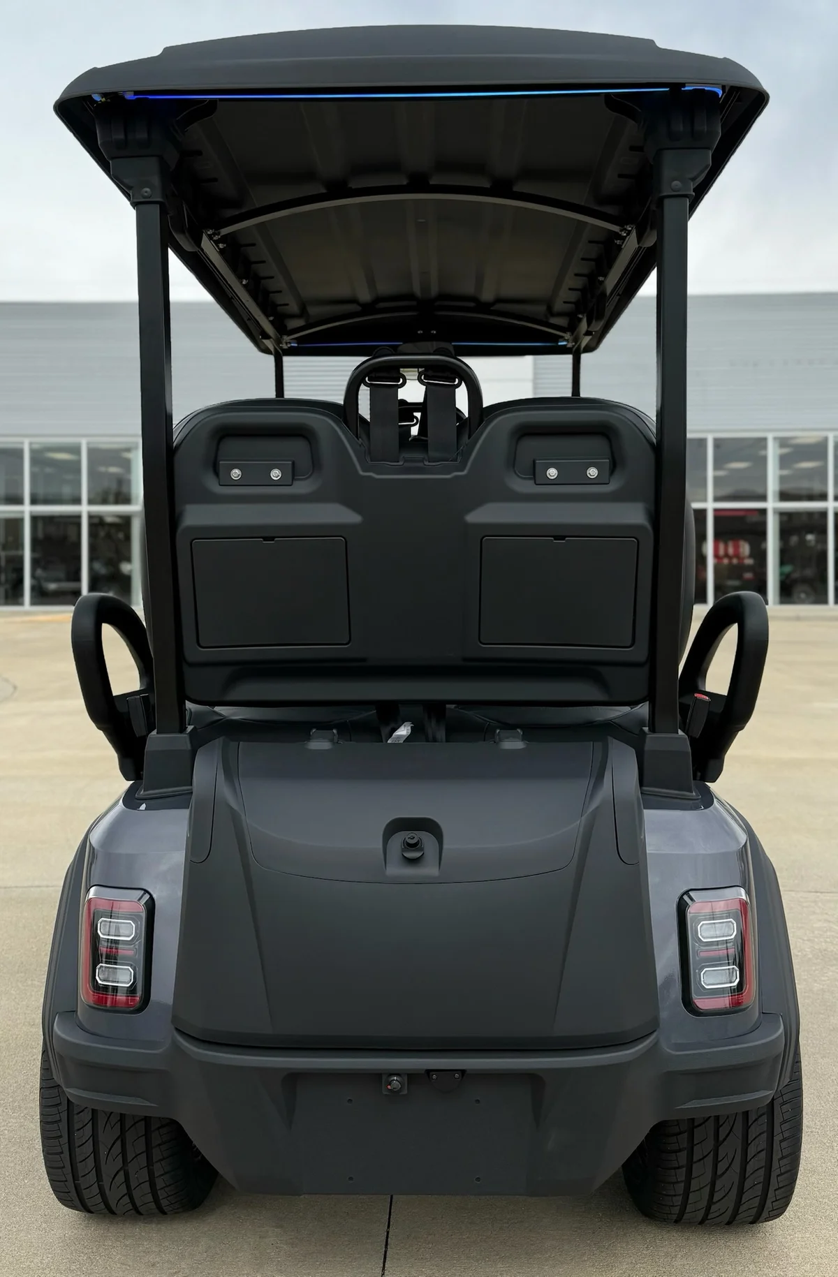 2026 Epic Carts E40FX photo 8