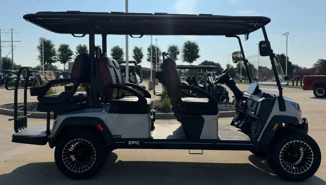 2026 Epic Carts E60FX photo 10