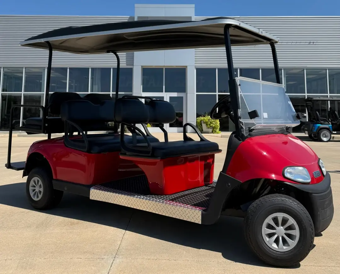 2020 E-Z-GO RXV photo 3