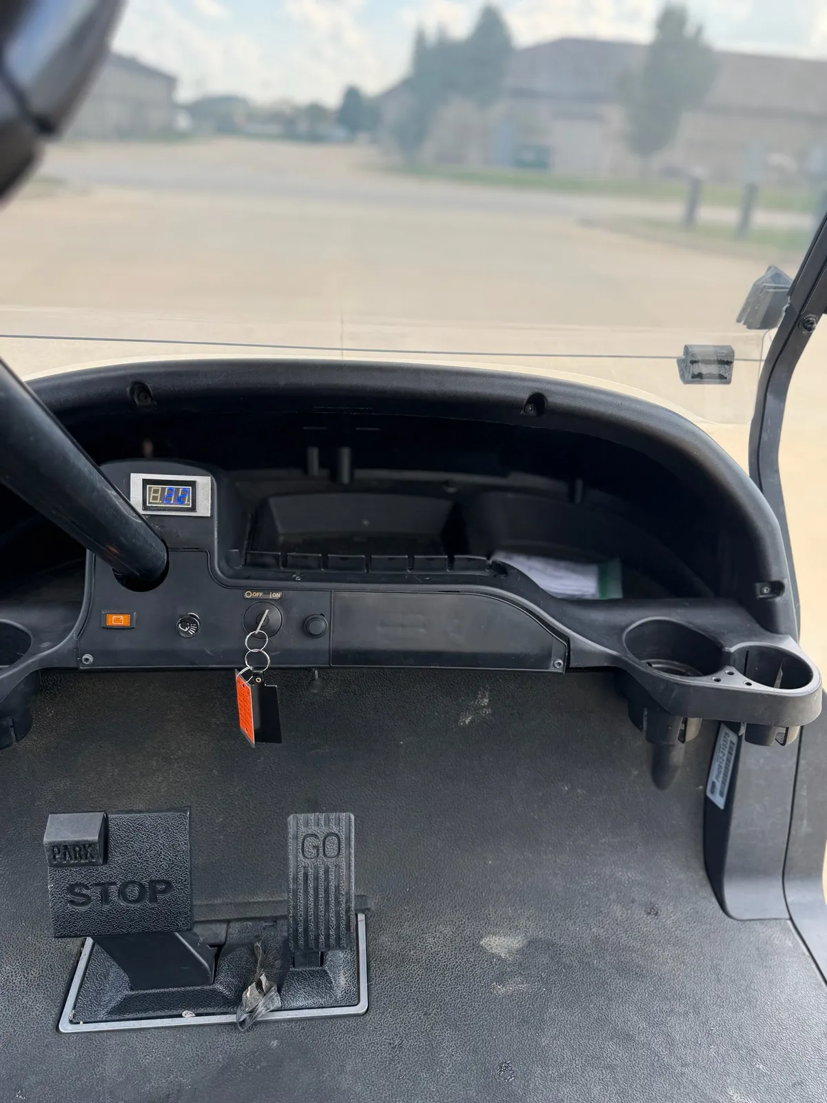 2009 Club Car Precedent Electric photo 11