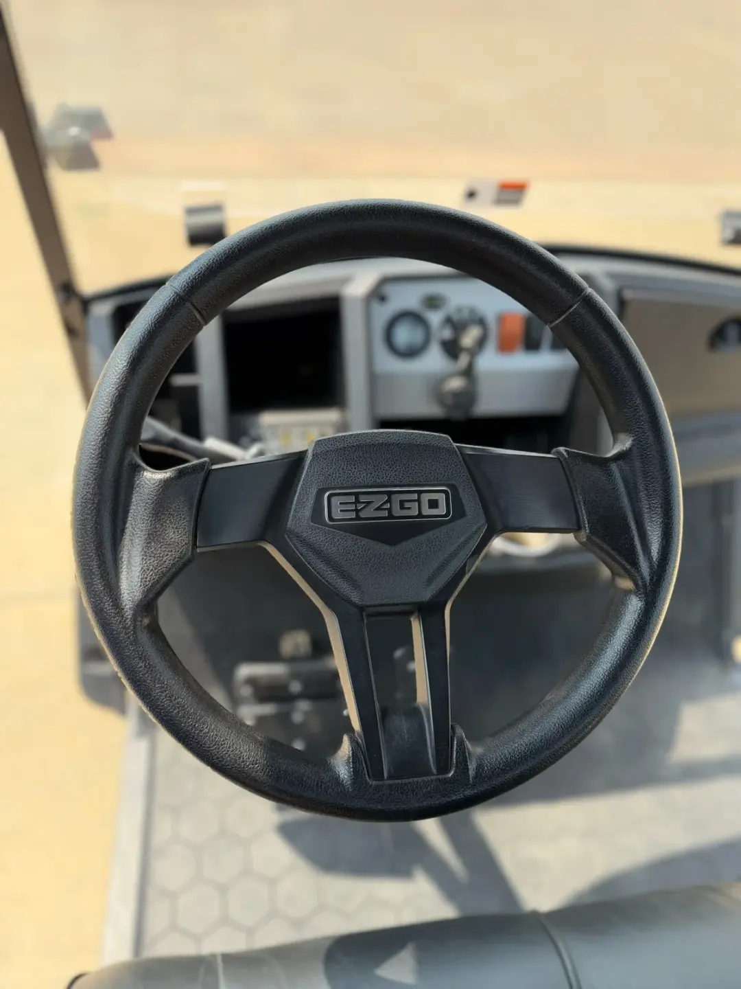 2022 E-Z-GO Liberty ELiTE Lithium photo 12