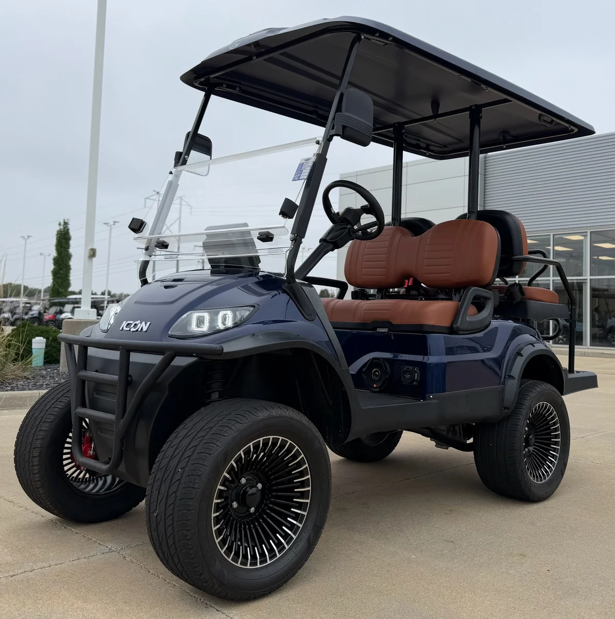 2025 ICON I40L photo 2
