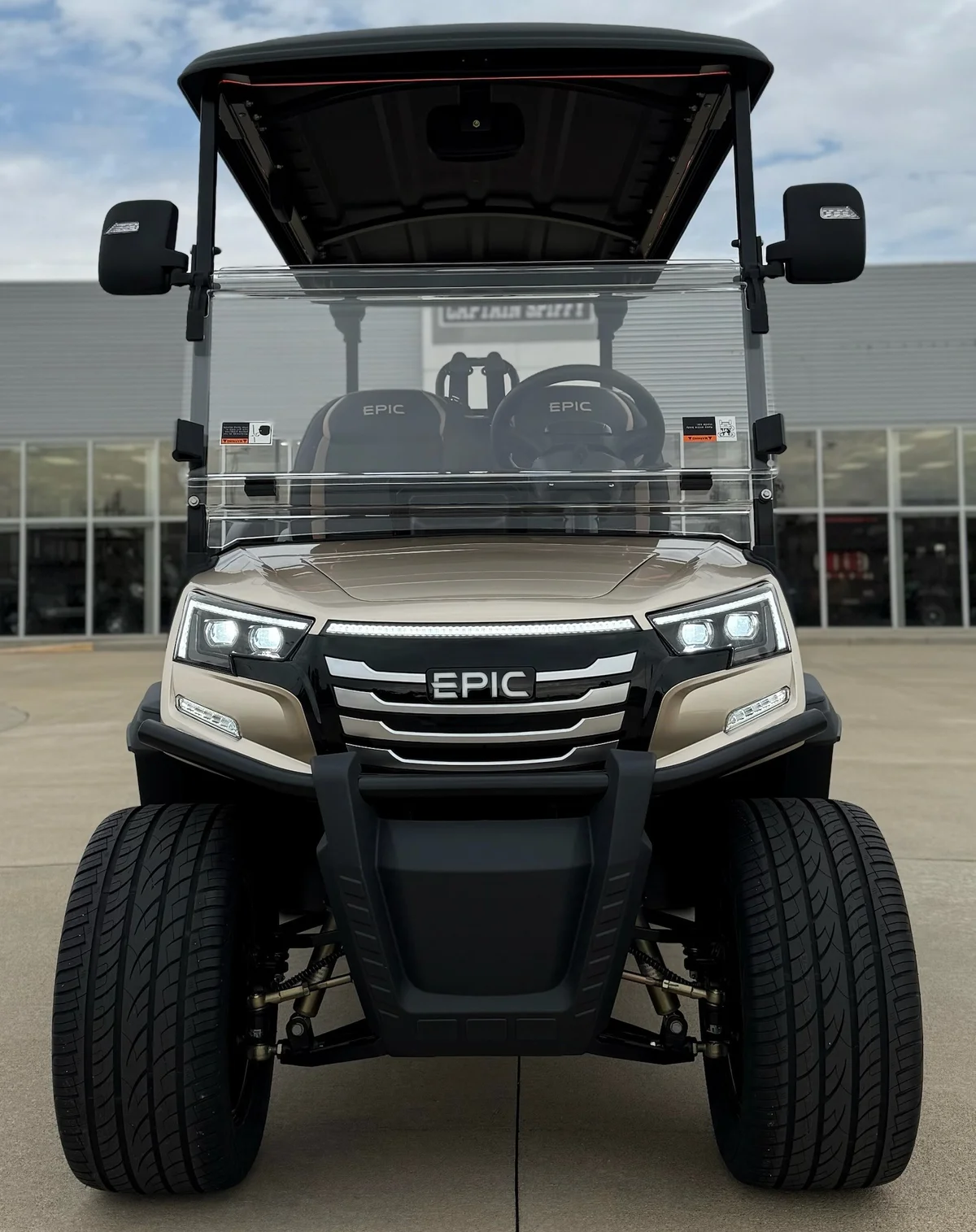 2026 Epic Carts E40FX photo 5