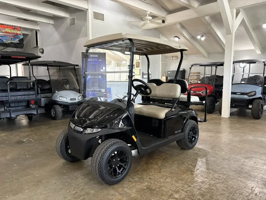 2026 E-Z-GO Valor 48V Electric photo 1