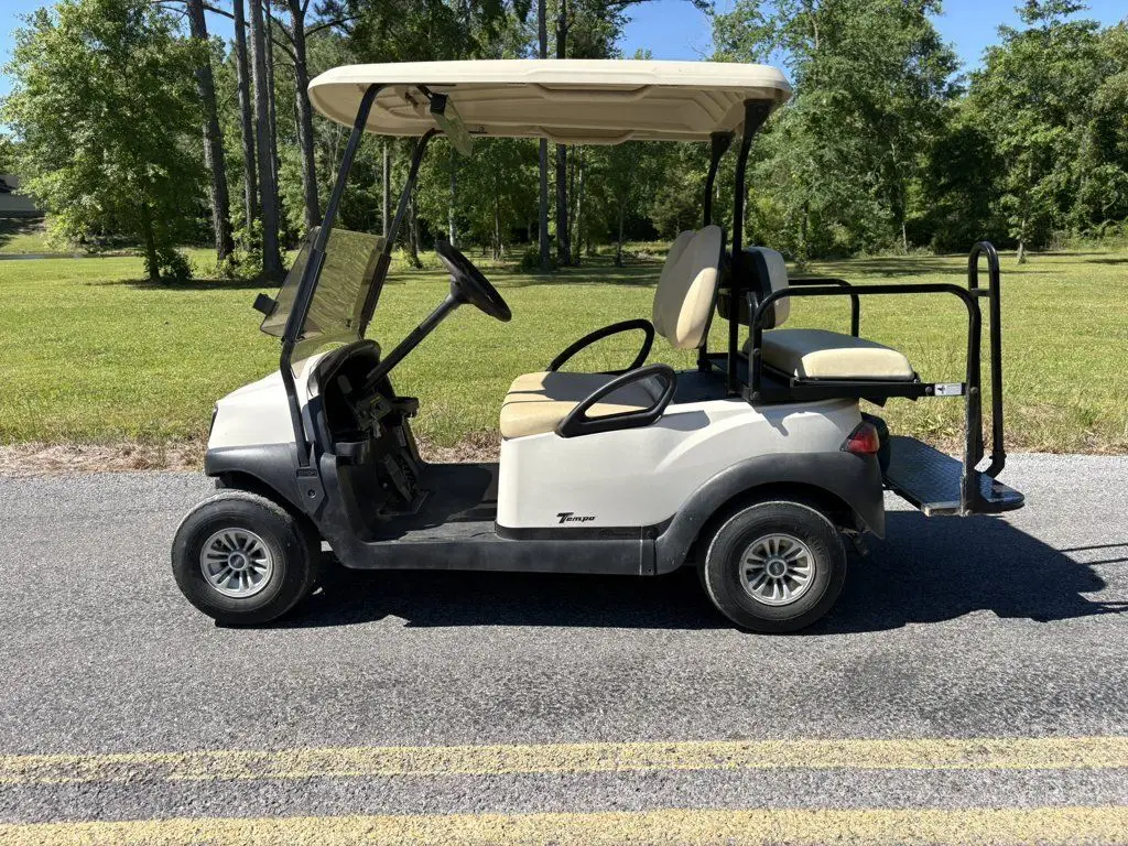 2018 Club Car Tempo photo 2