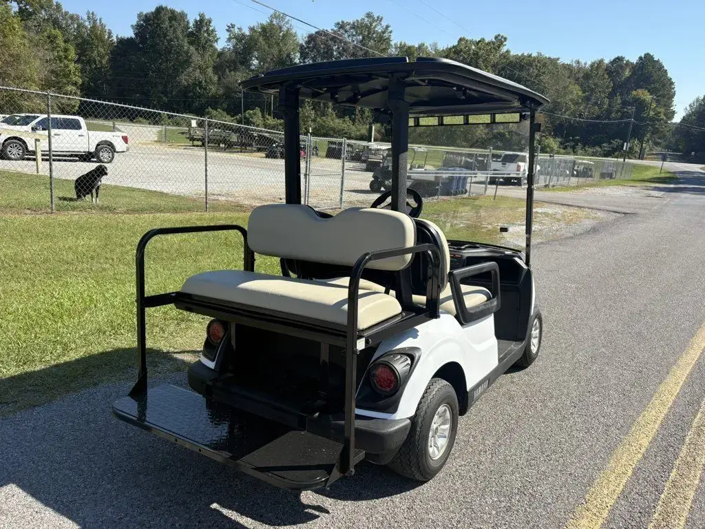 2024 Yamaha Drive photo 3