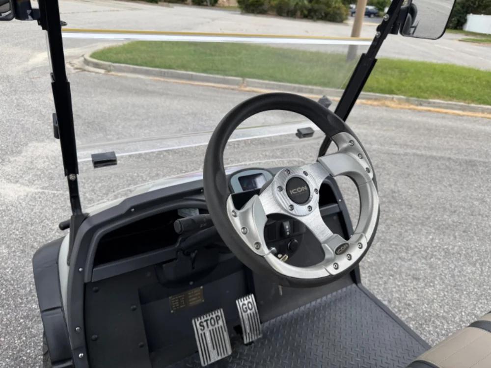 2022 ICON I40L Base photo 2