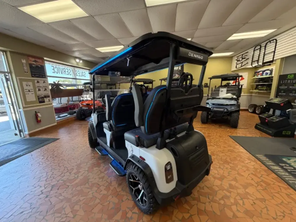 2027 Denago Rover XL Base photo 7