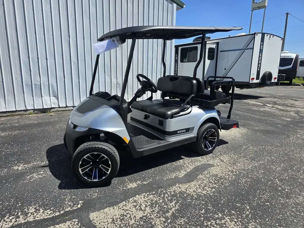 2026 E-Z-GO RXV 4 Valor S + EX1 Sport Platinum photo 1