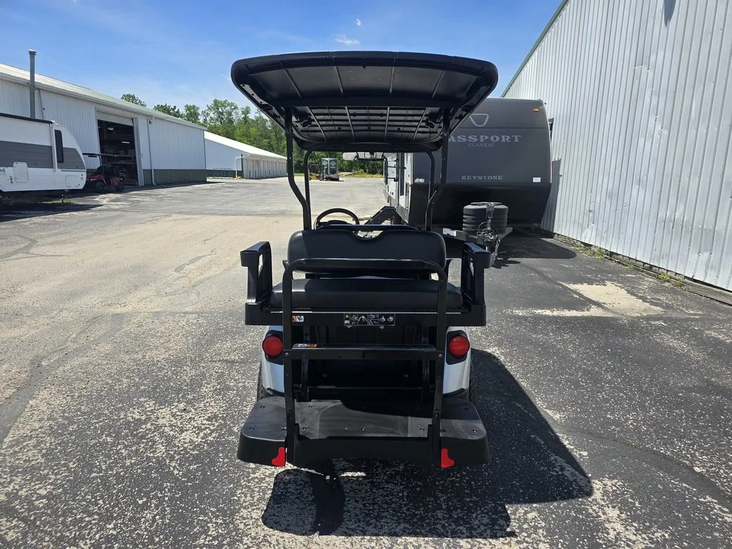 2026 E-Z-GO RXV 4 Valor S EX1 Sport Platinum photo 5