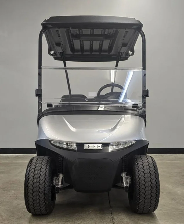 2027 E-Z-GO RXV 2 Valor S + 13.5 Gas Platinum photo 2