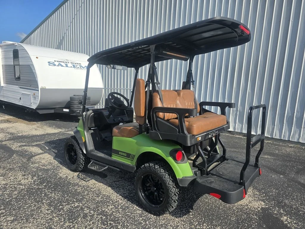 2026 E-Z-GO RXV ELiTE Lithium photo 6